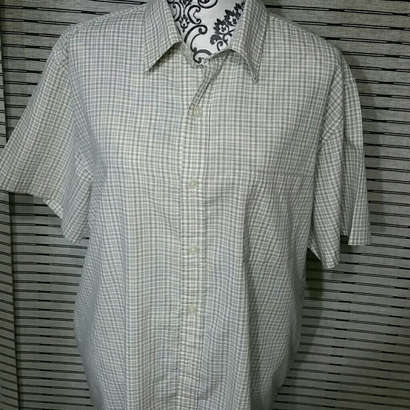Clearance! Cherokee Men's Short Sleeve Shirt - Picture 5 of 7